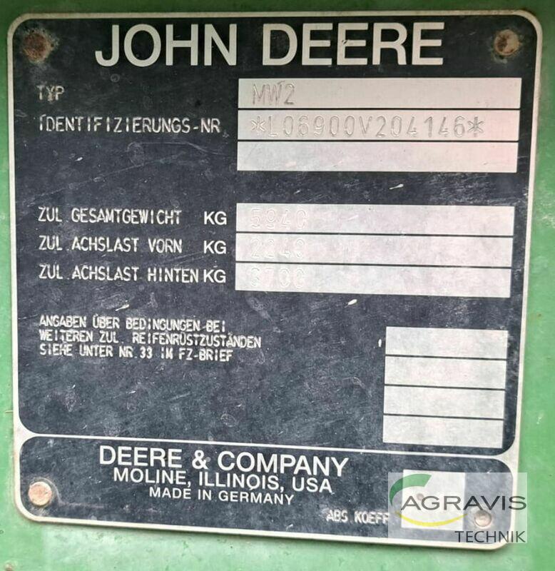 John Deere 6900 11