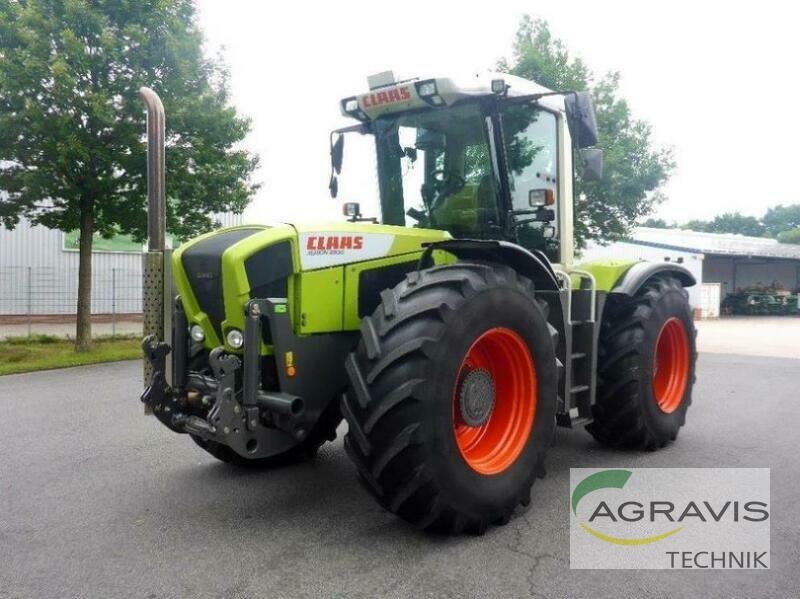 Claas XERION 3300 TRAC