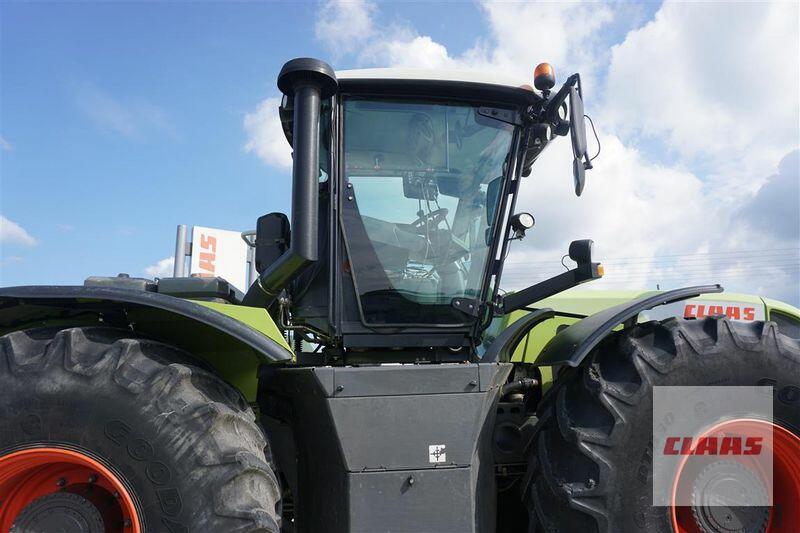 Claas XERION 3800 TRAC 16