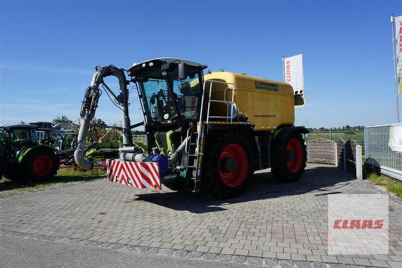 Claas XERION 3300 SADDLE TRAC 16