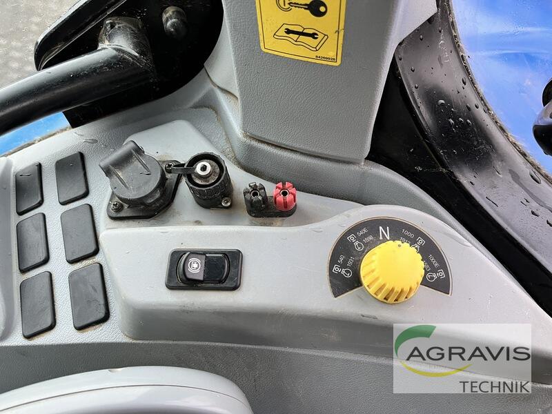 New Holland T 7.220 AUTO COMMAND 8